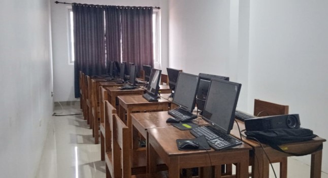 Lab Komputer 3