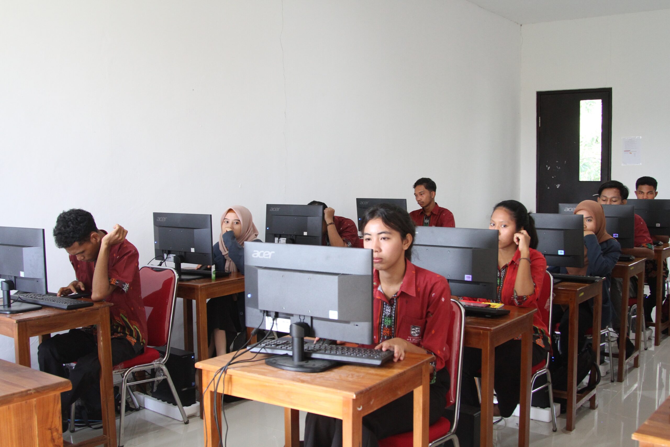 Lab Komputer 5